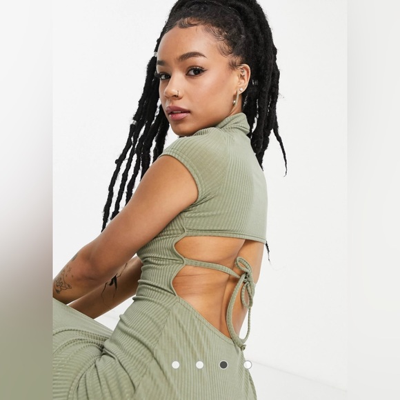 ASOS NWT size 4p Miss Selfridge Petite rib backless midi dress in khaki - Picture 3 of 4